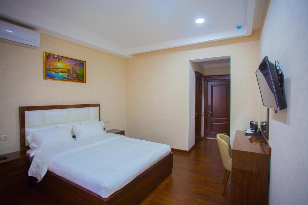 Hotel Ayni Dushanbe Luaran gambar
