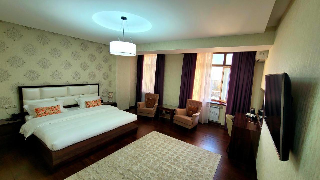 Hotel Ayni Dushanbe Luaran gambar