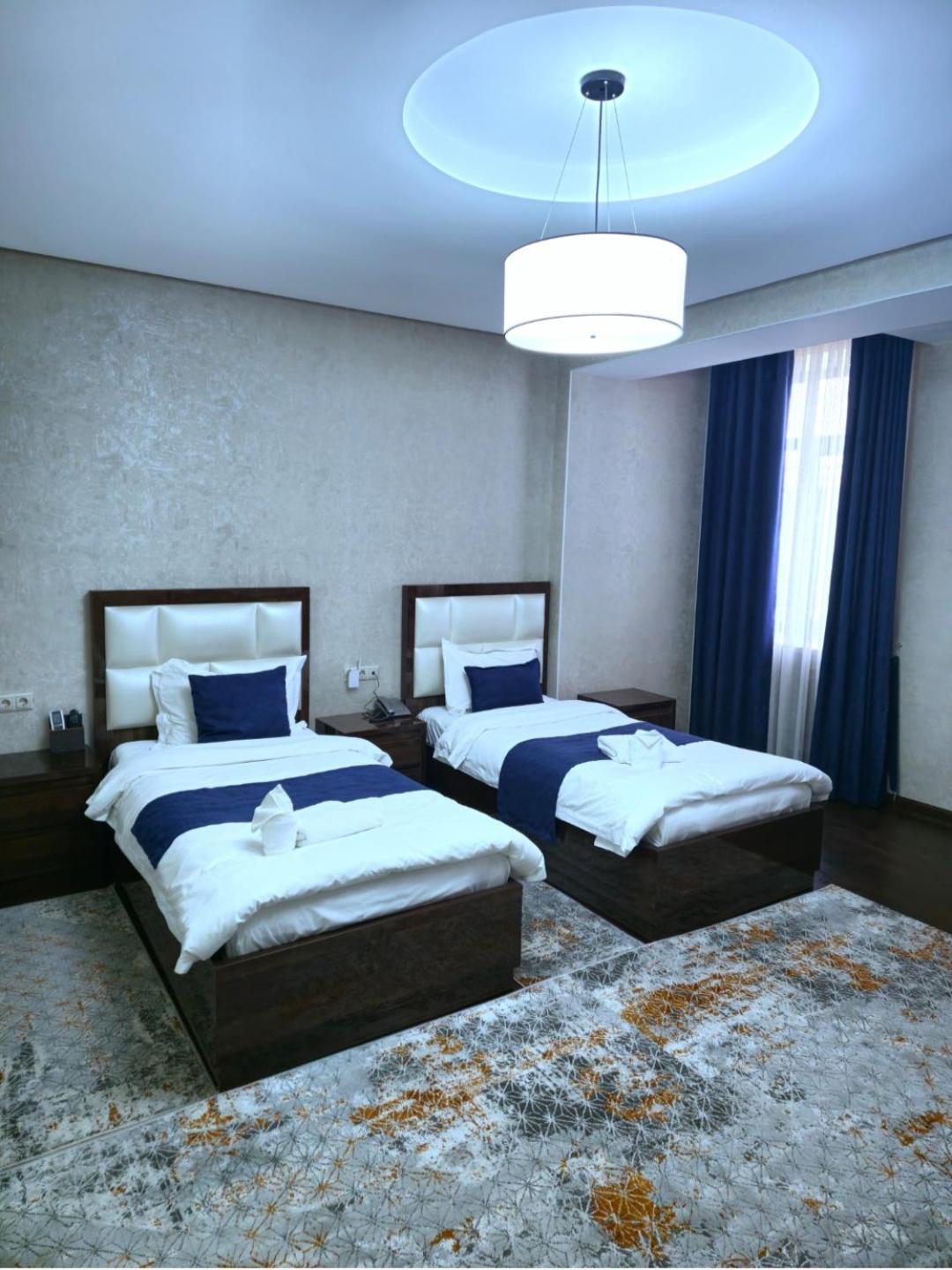 Hotel Ayni Dushanbe Bilik gambar